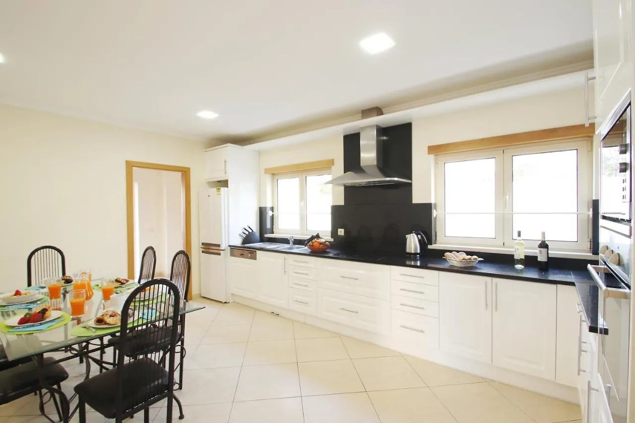 Villa Pauline By Algarve Vacation Albufeira
