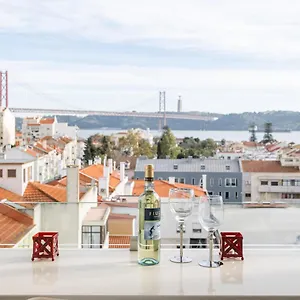 Tejo River View Nearby Belem Lisbon